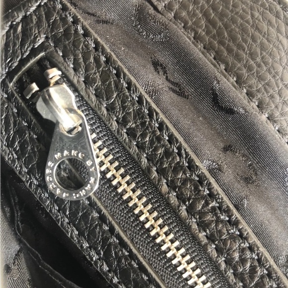 Marc by Marc Jacobs M3113140 Leather Shoulder Bag Black Silver Crossbody - Picture 12 of 15